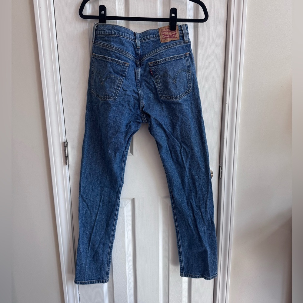 LEVIS 501 Classic Straight Leg Denim Button Fly Jeans Size 27/30 - Picture 2 of 8